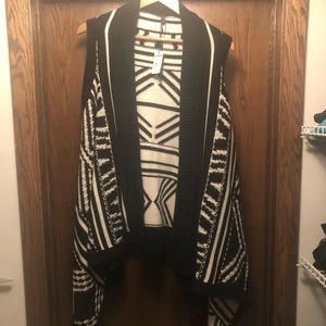 Express Waterfall Sweatervest